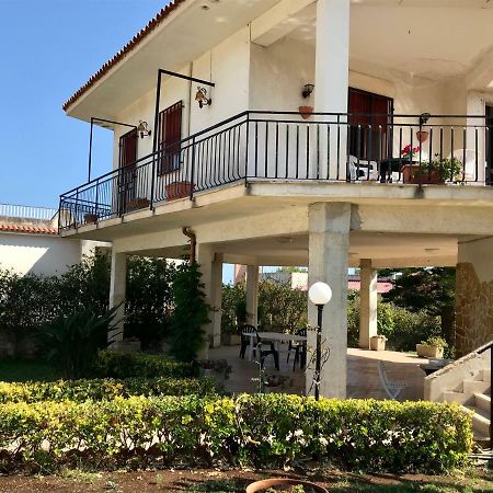 Villa Tetide - Фонтане Бианче Екстериор снимка